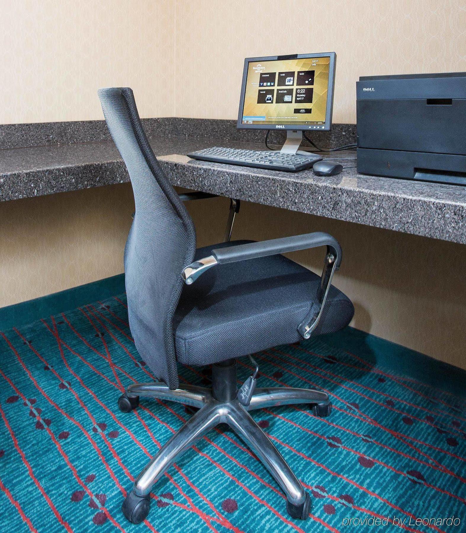 Residence Inn Топіка Екстер'єр фото